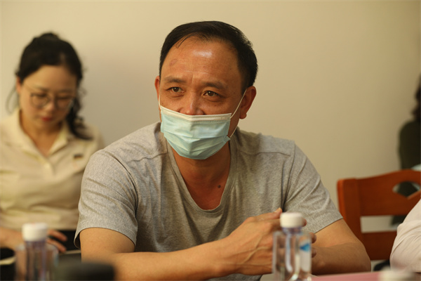 张邦华.jpg